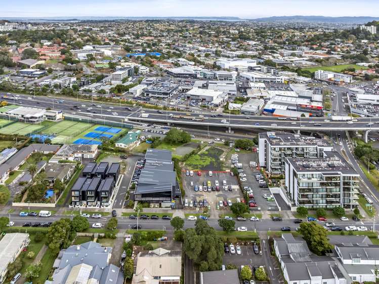 12 Robert Hall Avenue Remuera_2