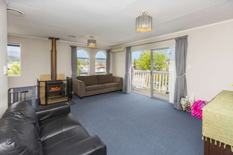 156 California Drive Totara Park_2