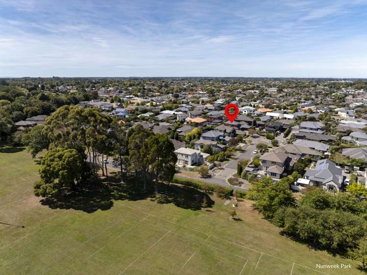 9 Saint Clair Close Harewood_28