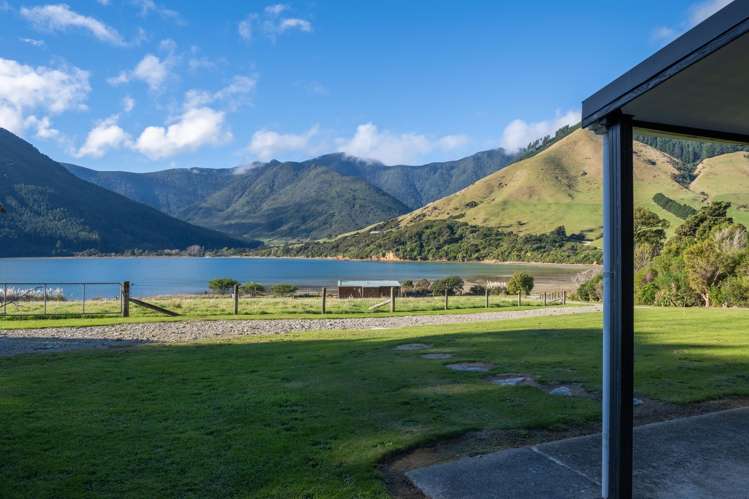 803 Manaroa Road Marlborough Sounds_6
