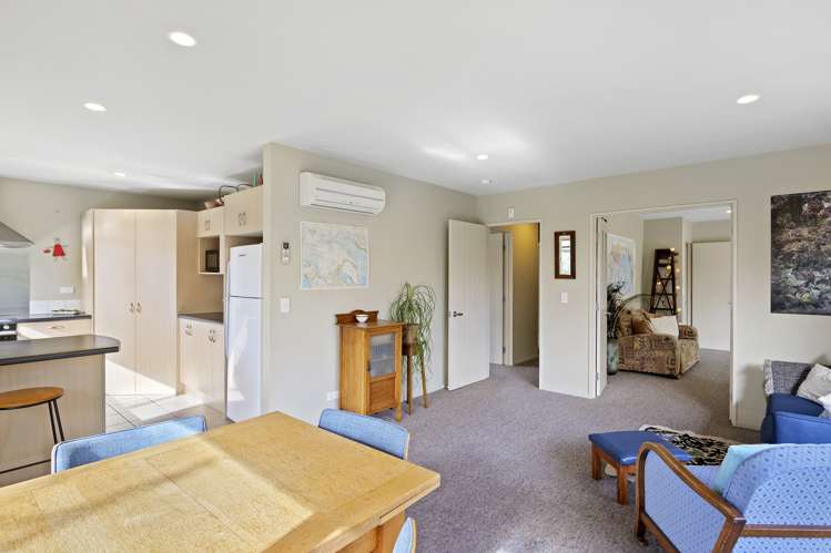 275 Southfield Drive Lincoln_7