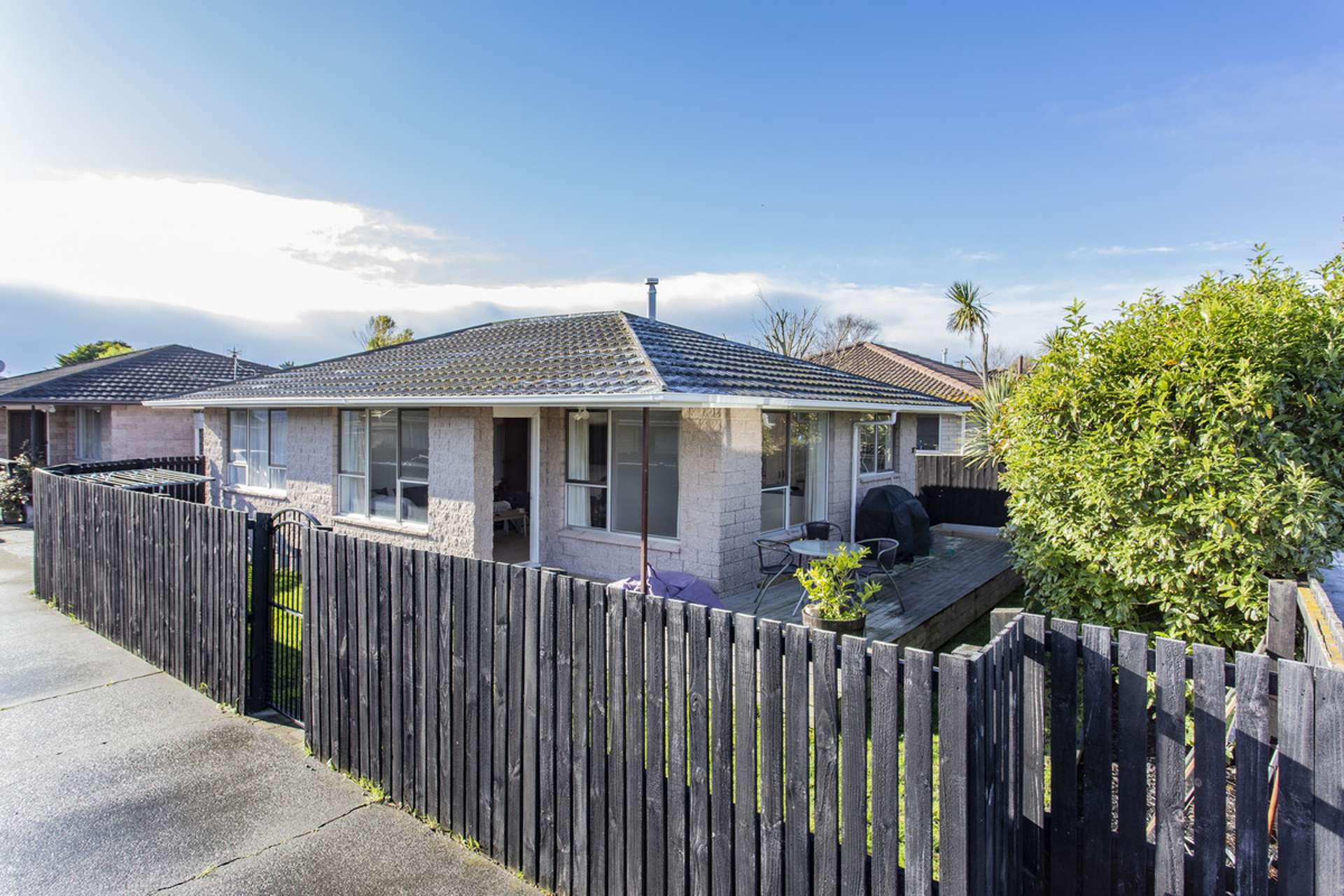 1/4 Queenspark Drive Parklands_0