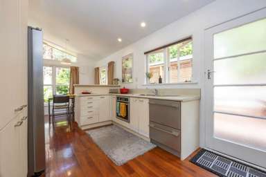 678 South Titirangi Road_3