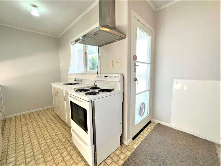 2/38 Whytehead Crescent Kohimarama_4