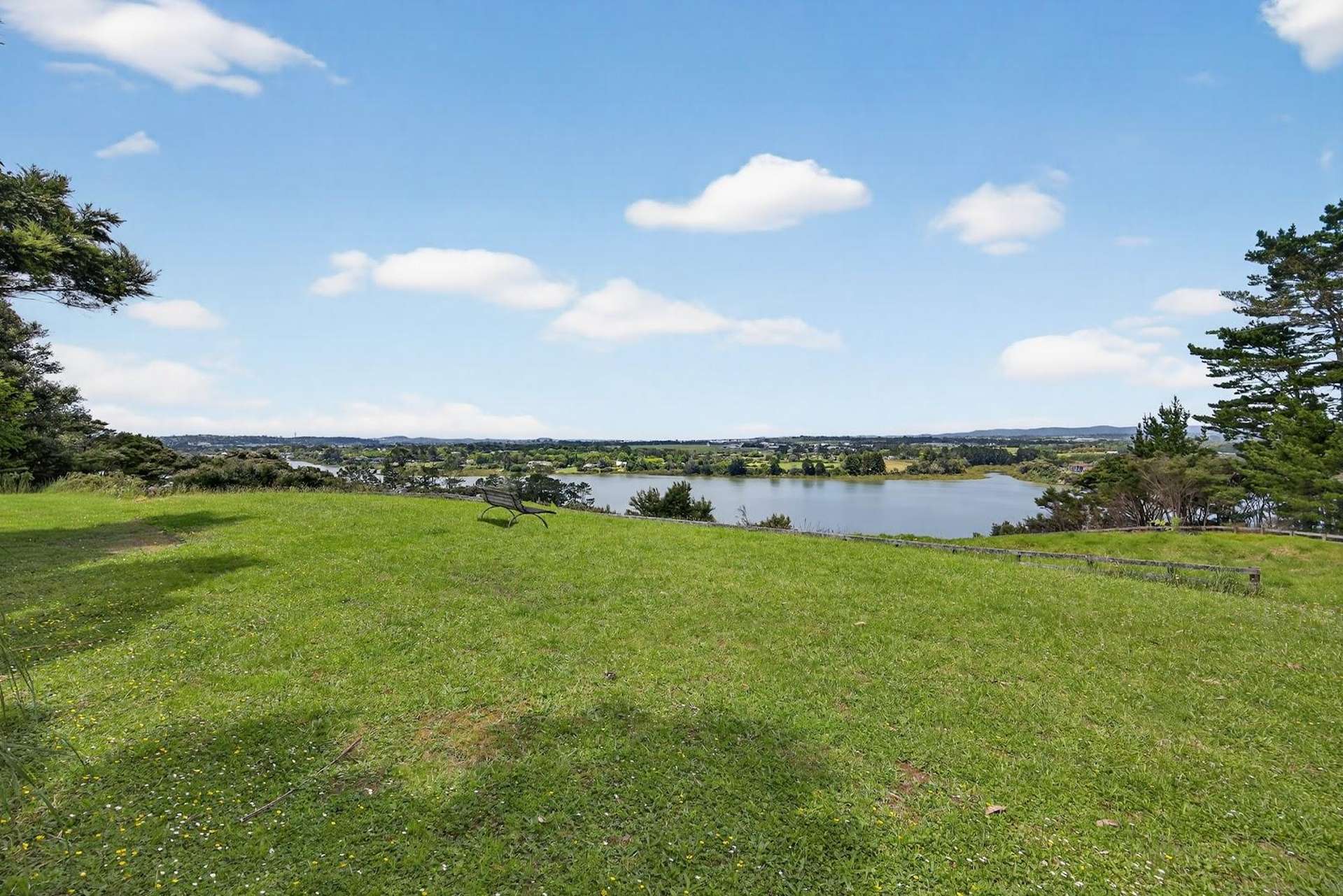 23 James Paige Lane Riverhead_0