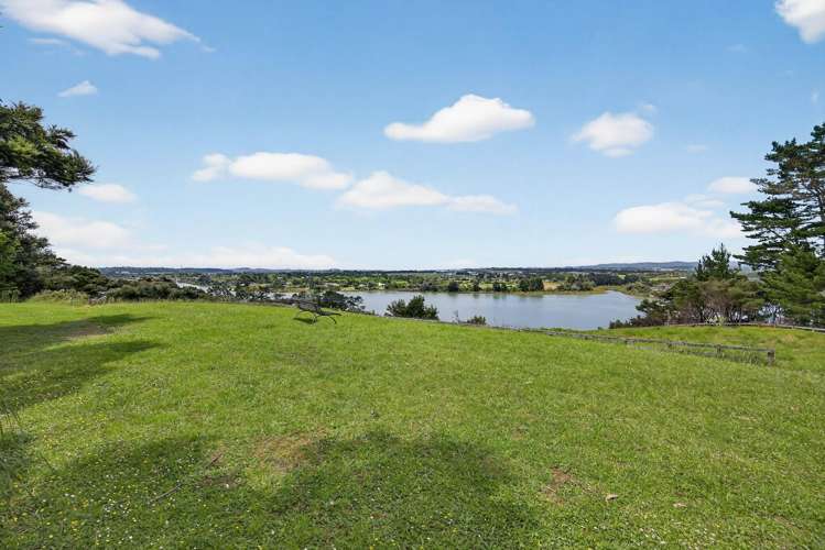 23 James Paige Lane Riverhead_0