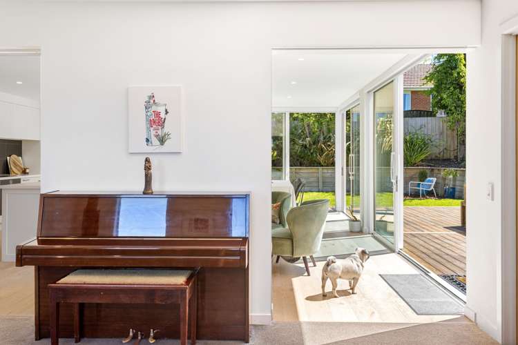 16 Ross Street Roslyn_26