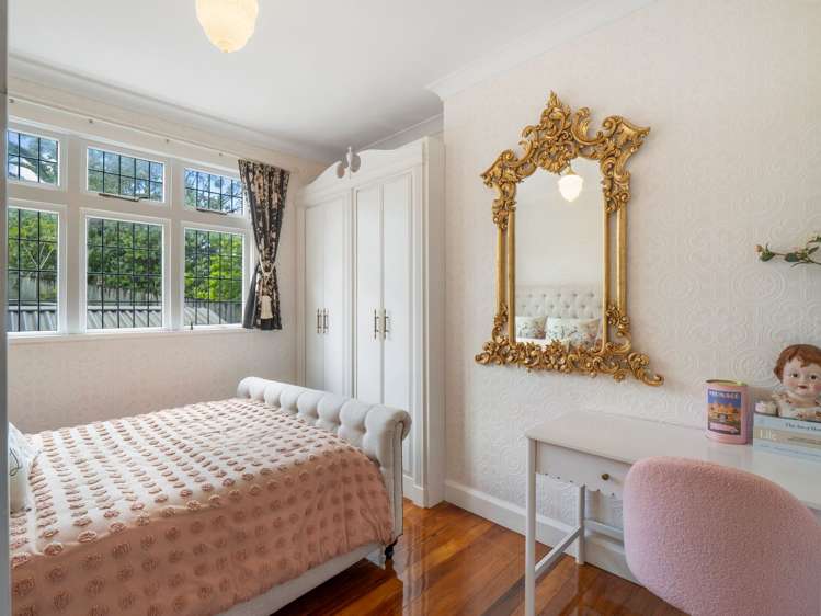 12 Brassey Road Saint Johns Hill_13