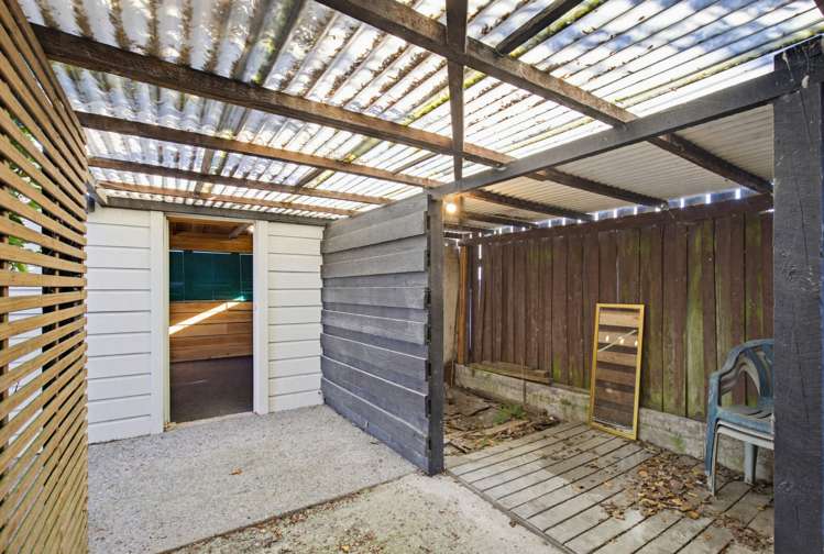 15 Keats Crescent Stoke_20