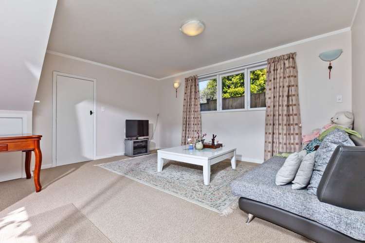 52 Williamson Avenue Belmont_37