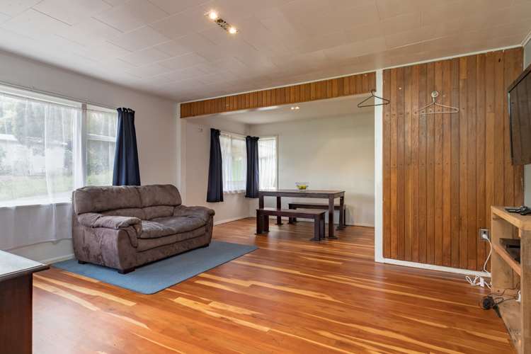 71 Petrie Street Wainuiomata_6