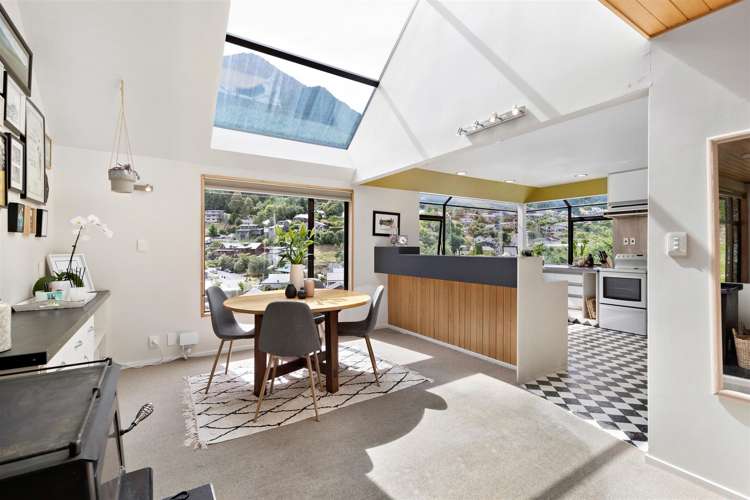 1 Pine Lane Fernhill/Sunshine Bay_4