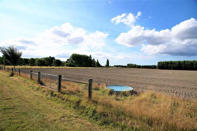 36 Andrews Road Lincoln_37