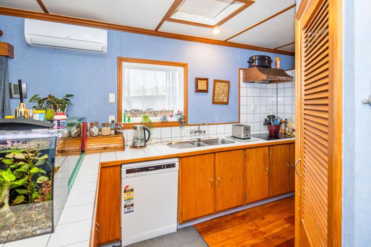 9 Shelley Jane Place Dinsdale_10