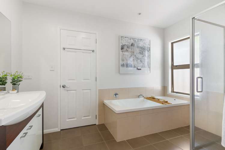 14 Renner Place Pyes Pa_14