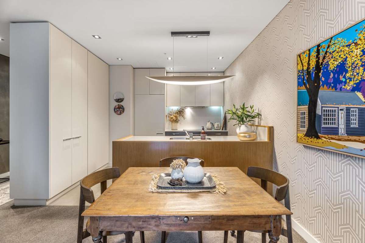 1610/26 Albert Street_4