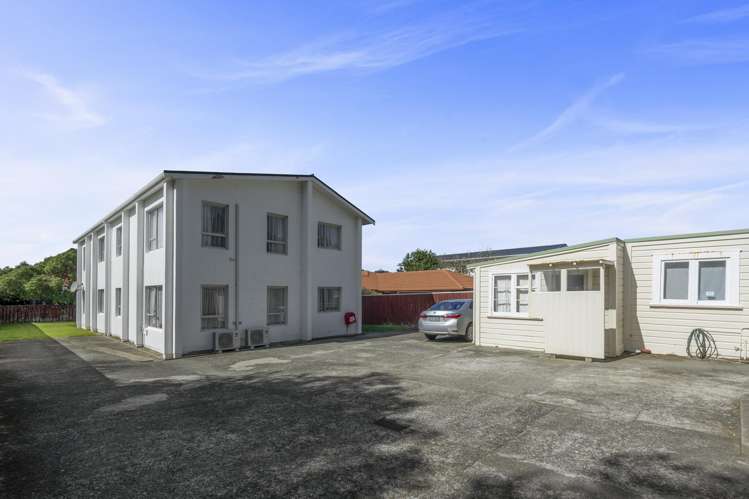 65 Freyberg Street Lyall Bay_1