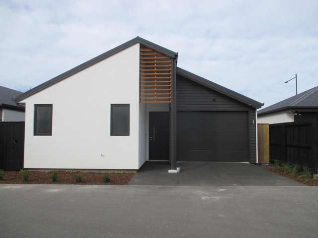 Large three bedroom home Wigram