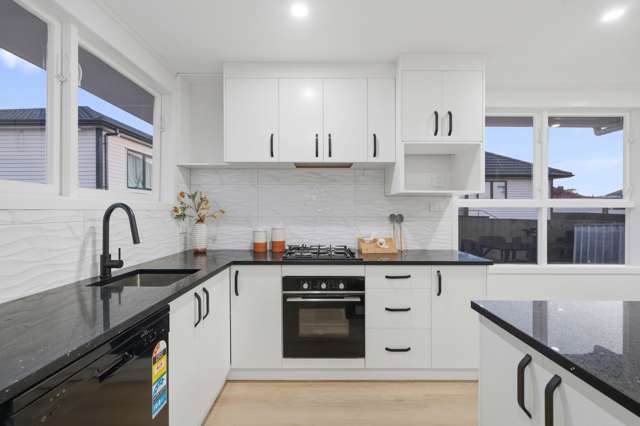 54 Cobham Crescent Otara_4