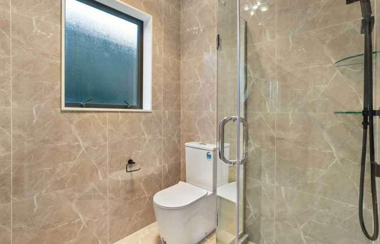 5b Woodhouse Place West Harbour_18