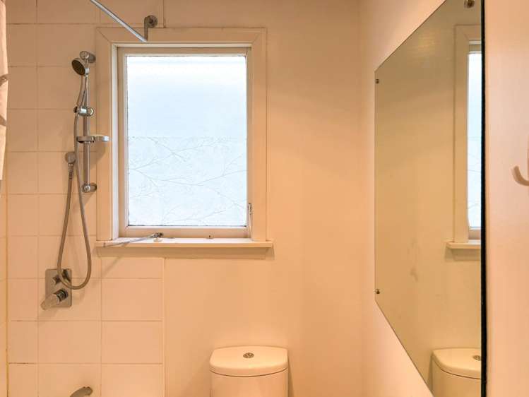 8 Packe Street Edgeware_8