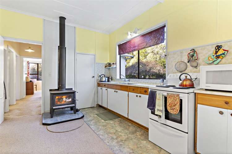 13 Mount Munro Road Mauriceville_1