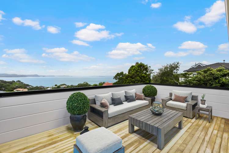 4 Vipond Road Stanmore Bay_1