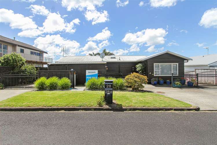 28 Crispe Road Clarks Beach_31