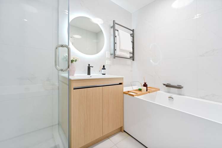 5/30A Tirimoana Road Te Atatu South_8