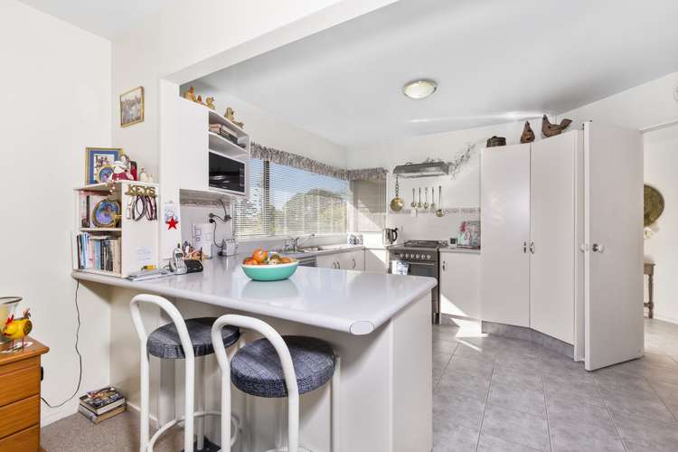 9 Crampton Court Orewa_7