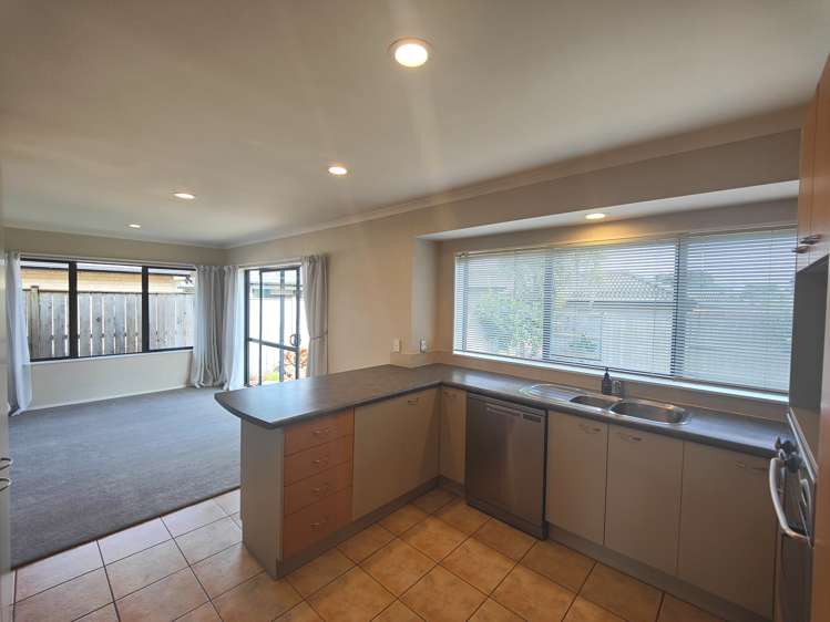 8 Amylynn Place East Tamaki_1