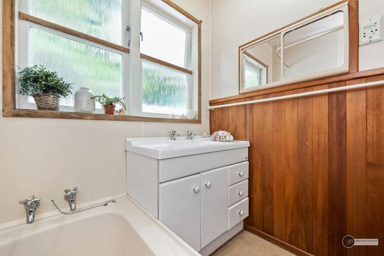 6 Puriri Street Miramar_12