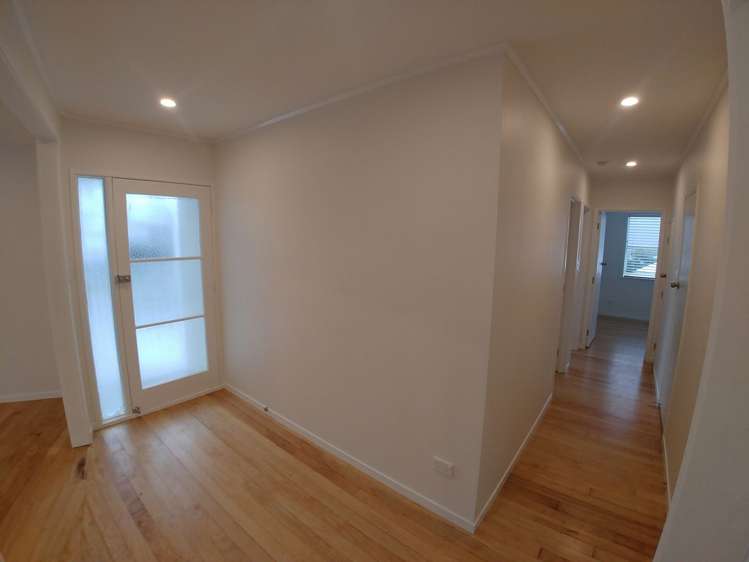 89 Lauderdale Road Birkdale_5
