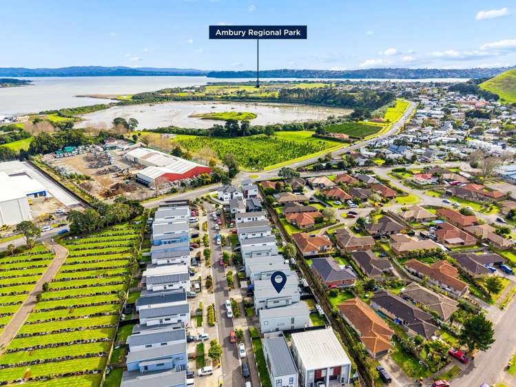 24 Tapuwae Way Mangere Bridge_17
