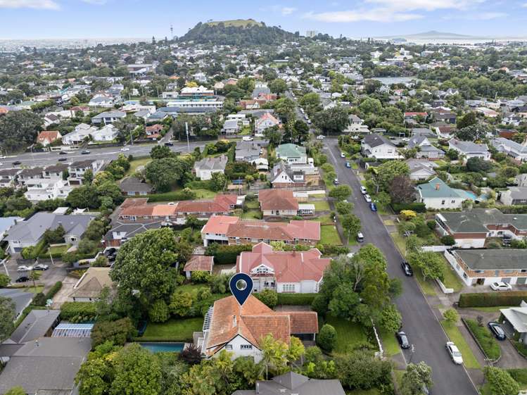 9 Kakariki Avenue Mt Eden_37