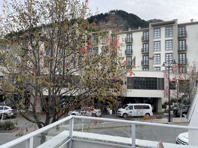 H/35 Shotover Street Queenstown_3