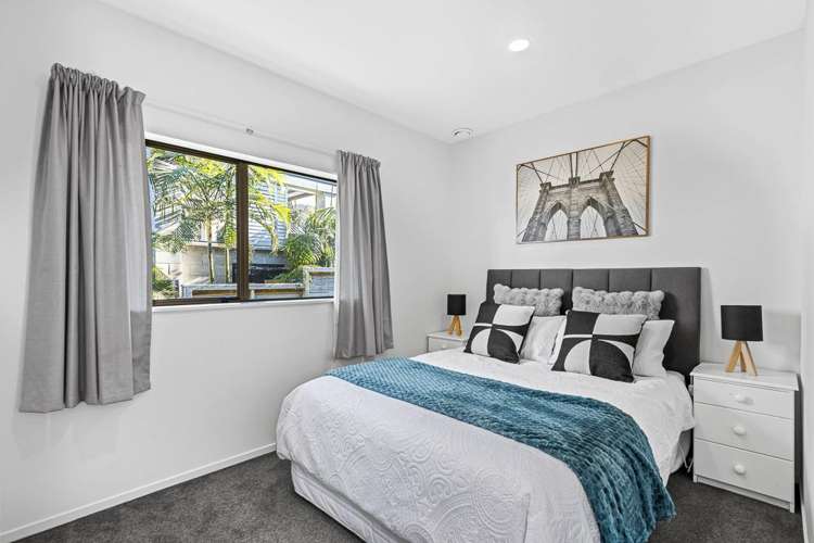 17 Noumea Place Mairangi Bay_16