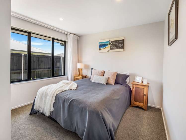 8 Whitehorn Drive Lincoln_20