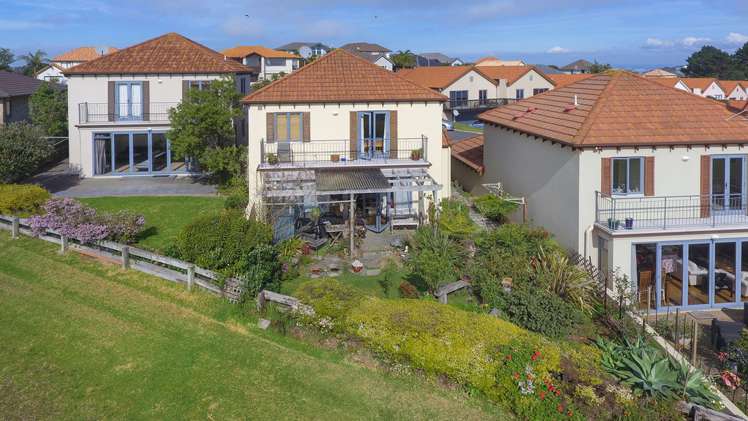 3 Alverna Heights View Gulf Harbour_0