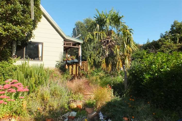 223 Middle Road Pigeon Bay_17