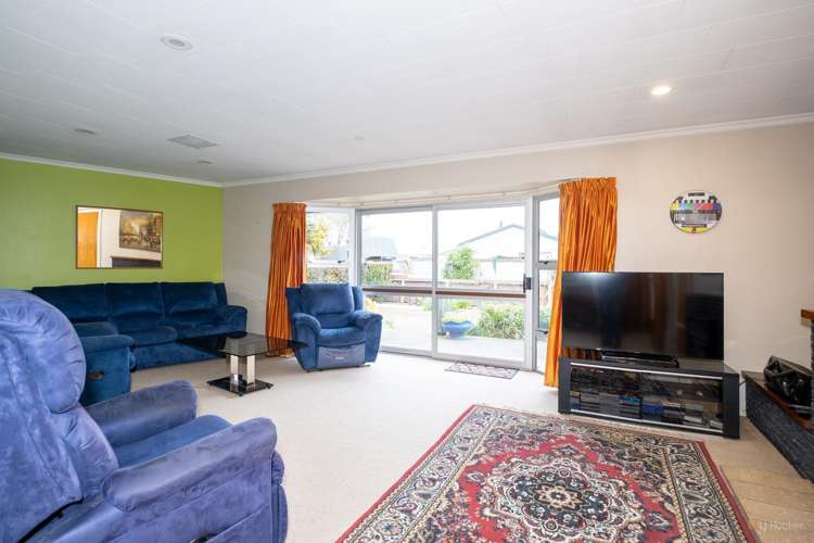 14 Meehan Place Makikihi_11