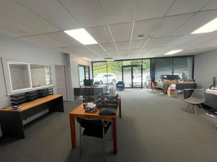 46 Riverside Drive Riverside_4