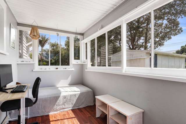 141 Vauxhall Road Narrow Neck_2