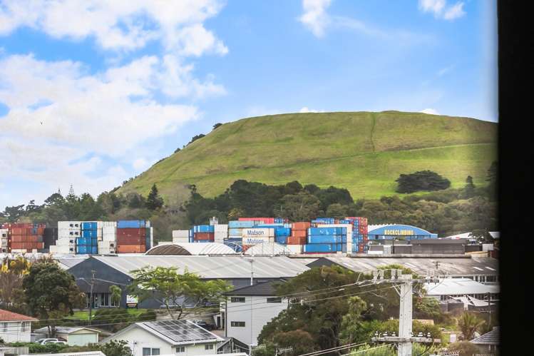 2a Taratoa Street Point England_4