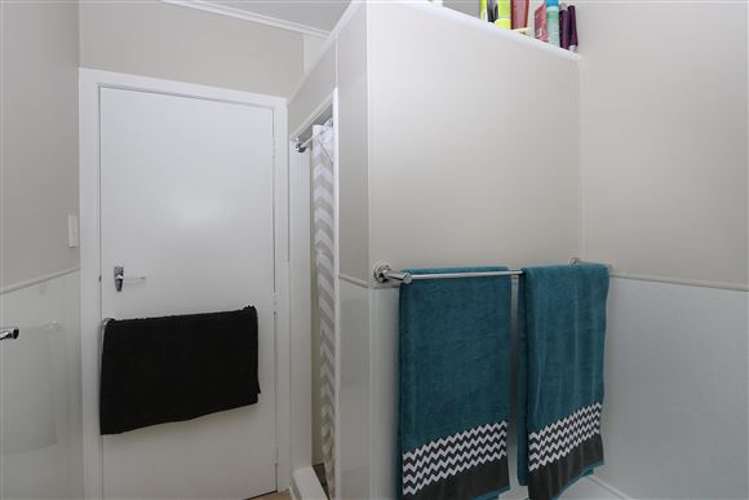 41 Holland Street Wainuiomata_11