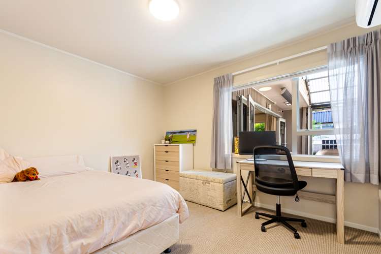 10 Coromandel Crescent Mairangi Bay_11