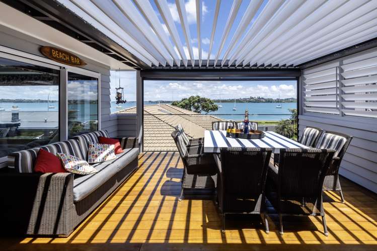 2/17 The Parade Bucklands Beach_14