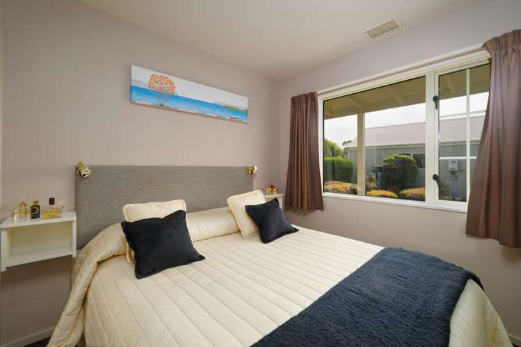 4/7 Old Beach Road Kaikoura_11