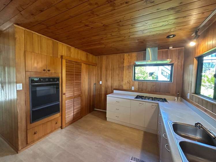 1 Dalmeny Close Murrays Bay_6