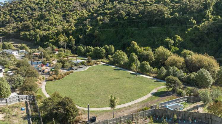 3 Olivine Terrace The Brook_24